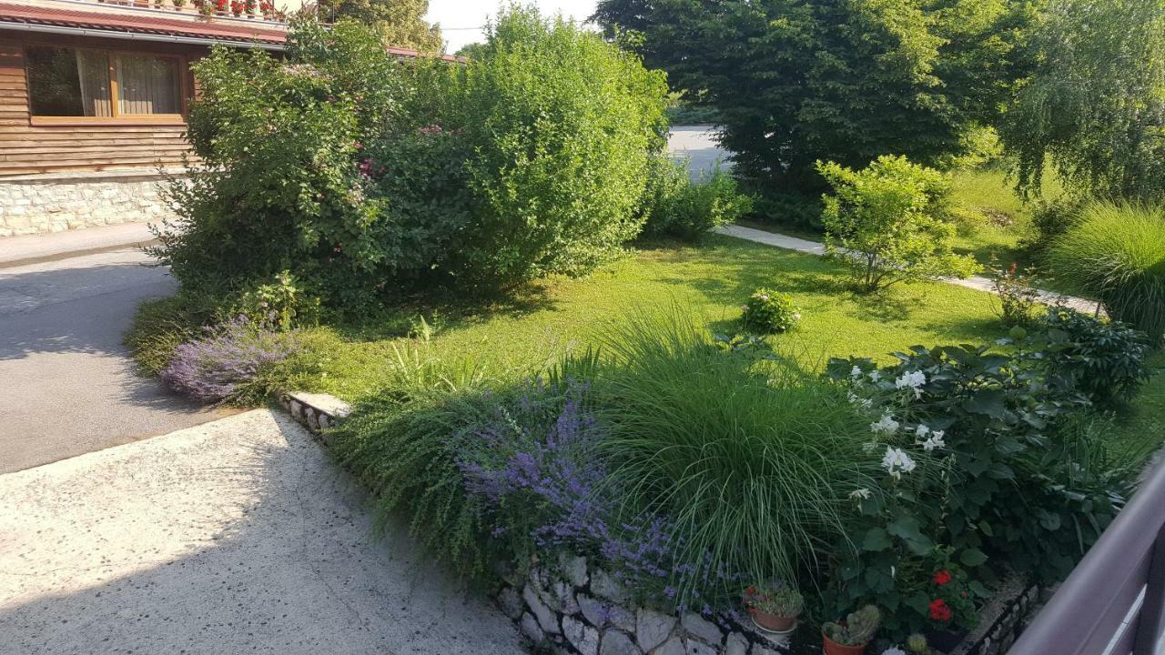 House Tudic Apartment Dreznik Grad Exterior photo